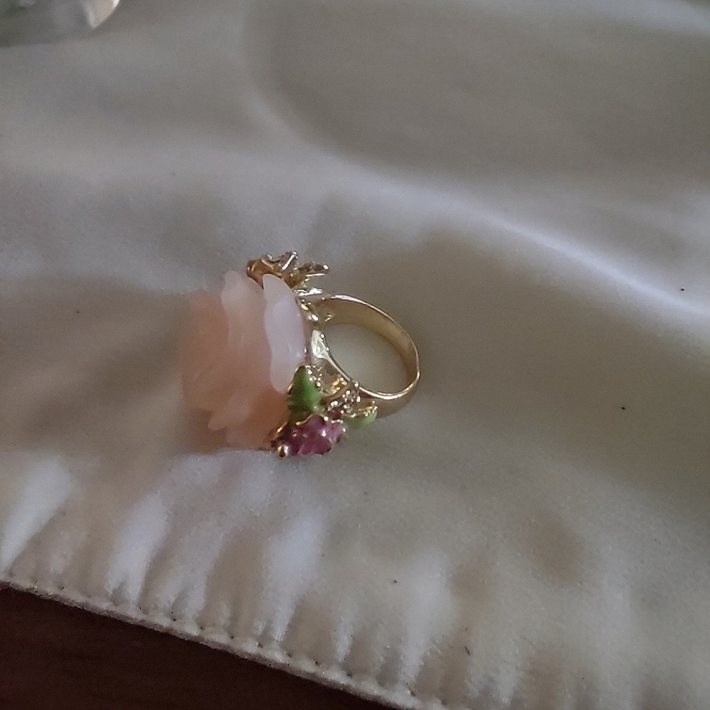 Flower ring - Picture 4 of 7